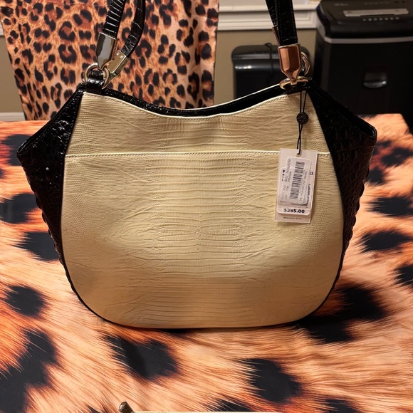 Brahmin Handbag and Matching Wallet - Picture 2 of 4